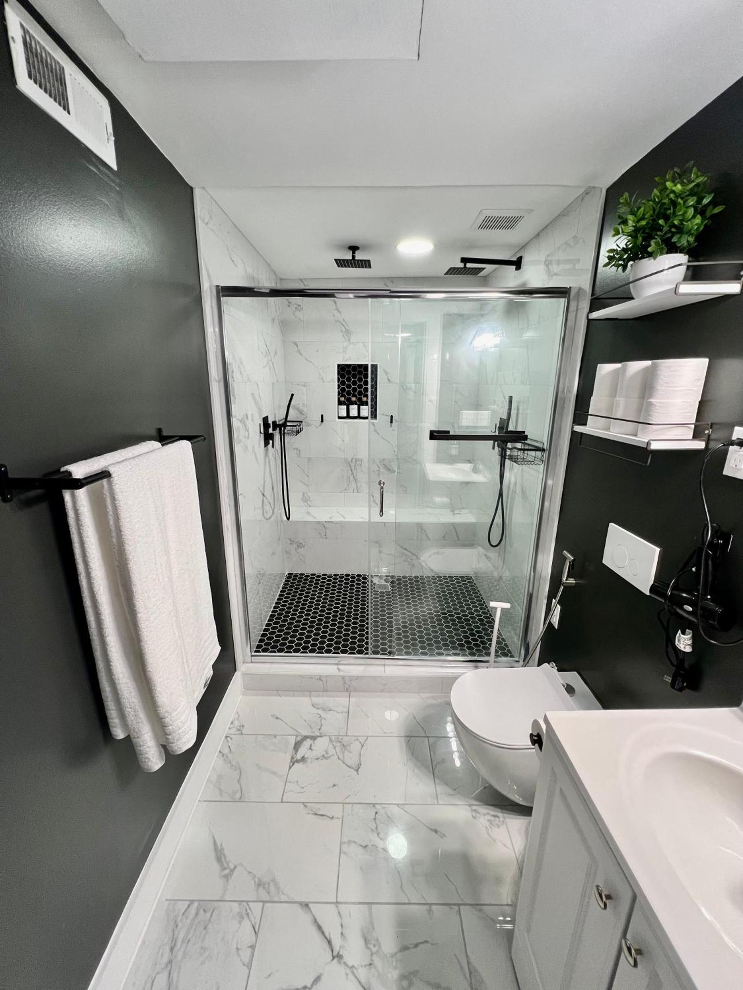 Cozy 1br-1ba 10 Min Dt Airport By Lsp Homes Atlanta