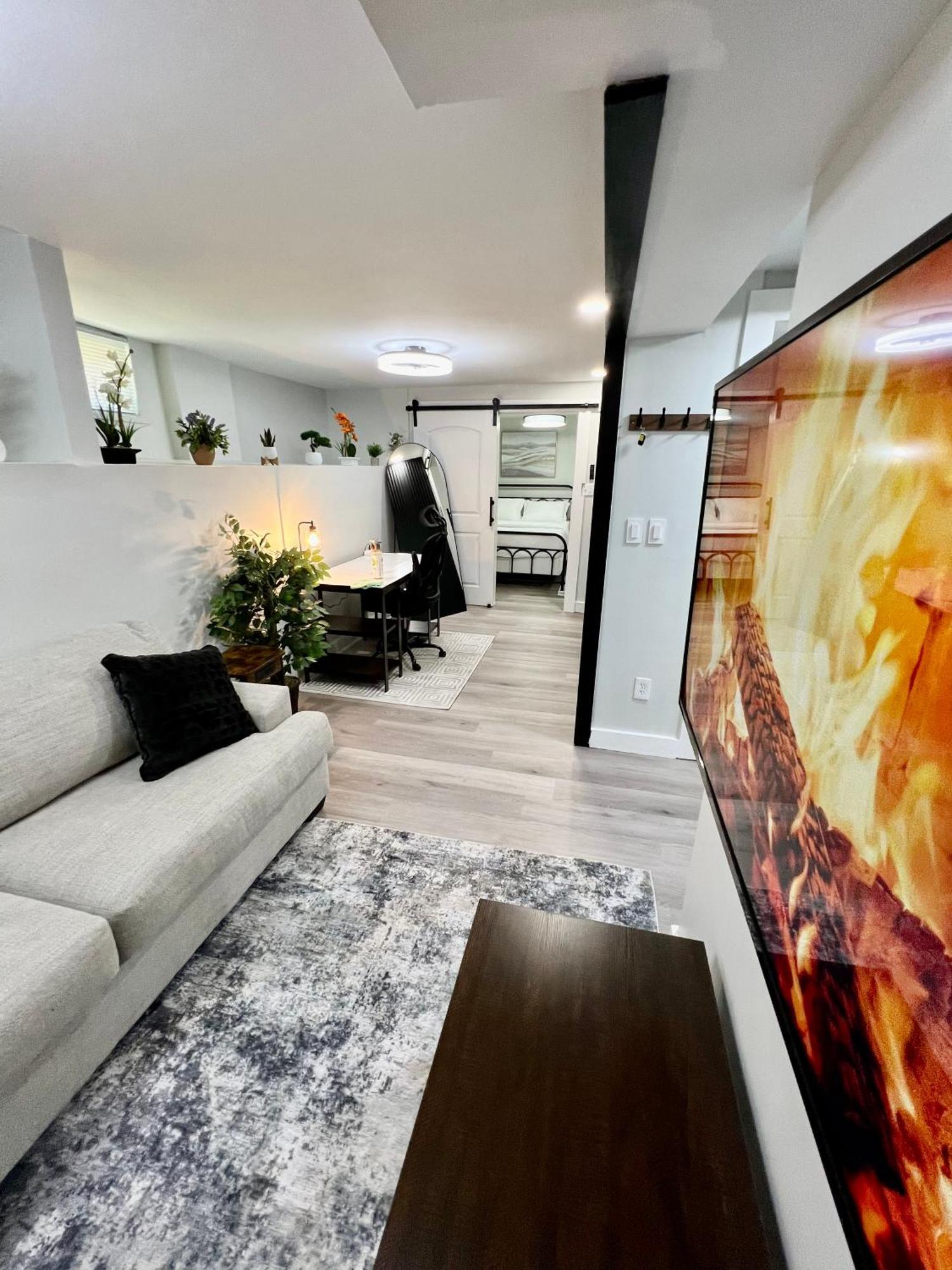 Apartment Cozy 1br-1ba 10 Min Dt Airport By Lsp Homes
