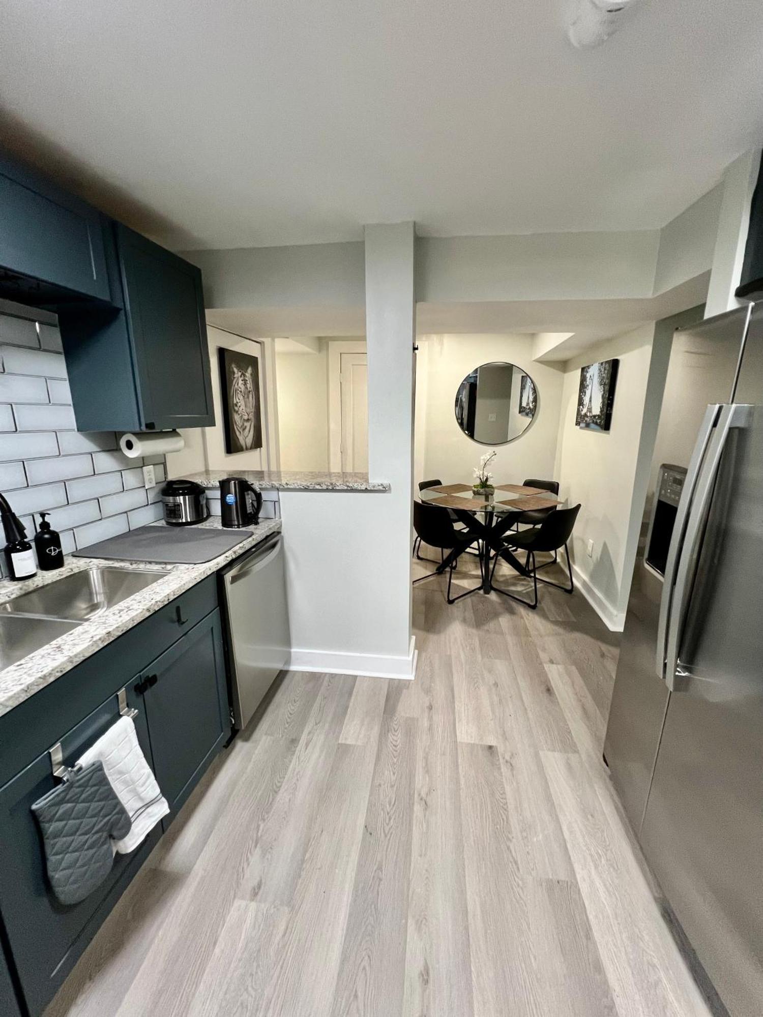 Apartment Cozy 1br-1ba 10 Min Dt Airport By Lsp Homes *
