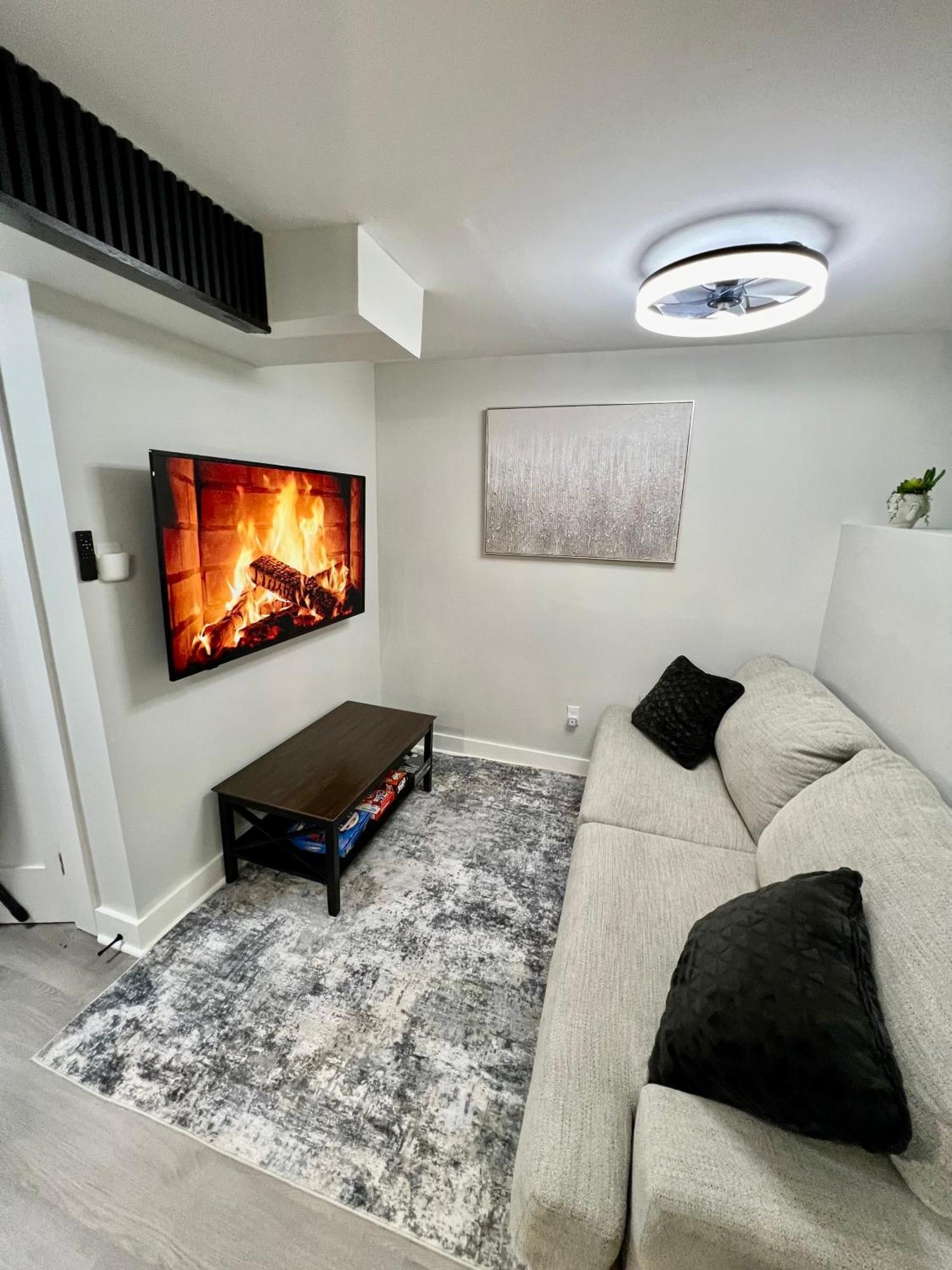 Apartment Cozy 1br-1ba 10 Min Dt Airport By Lsp Homes